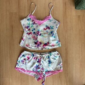 Floral Satin Sleepwear Set with Pink Lace Trim